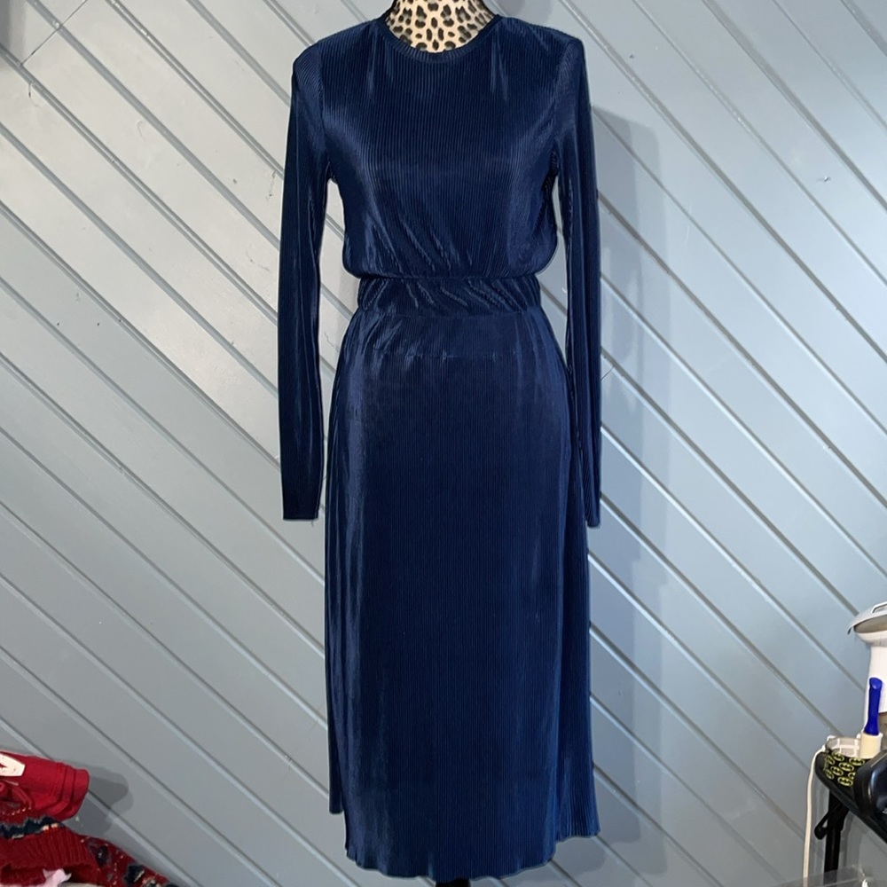 Zara gathered waist pleated navy light weight semi sheer long sleeve midi dress - Picture 5 of 13
